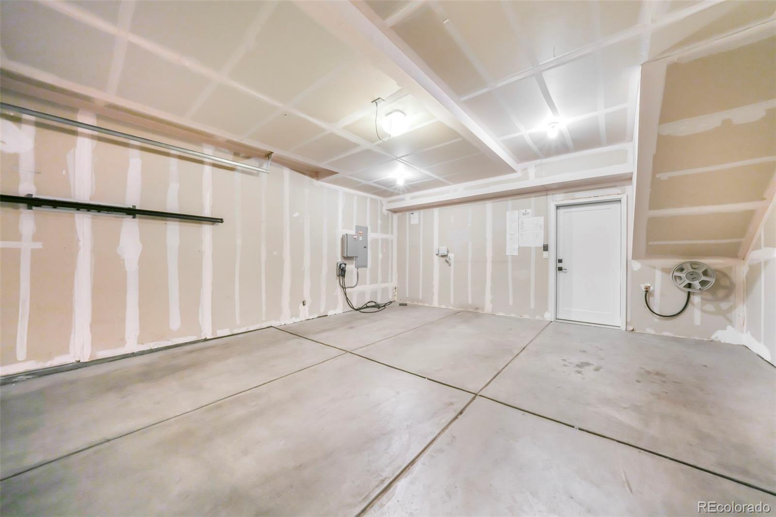 10334 Milwaukee Circle