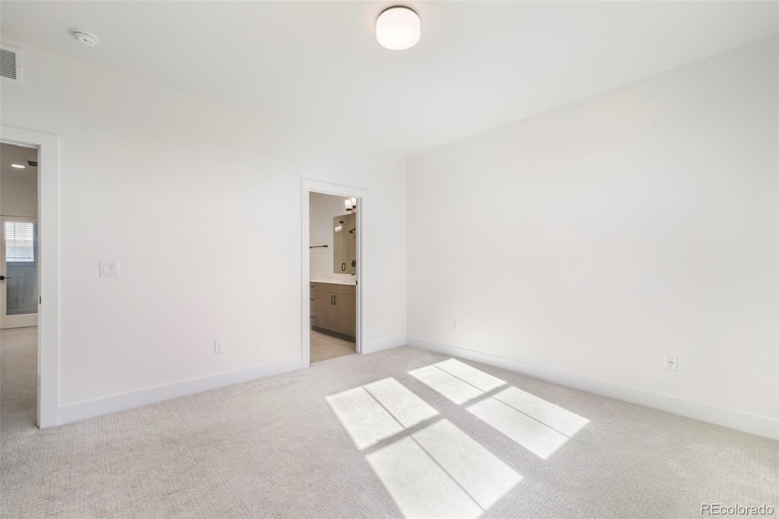 10334 Milwaukee Circle