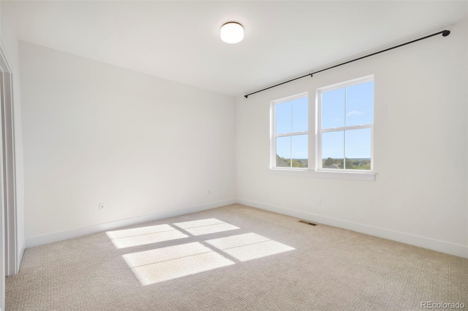 10334 Milwaukee Circle