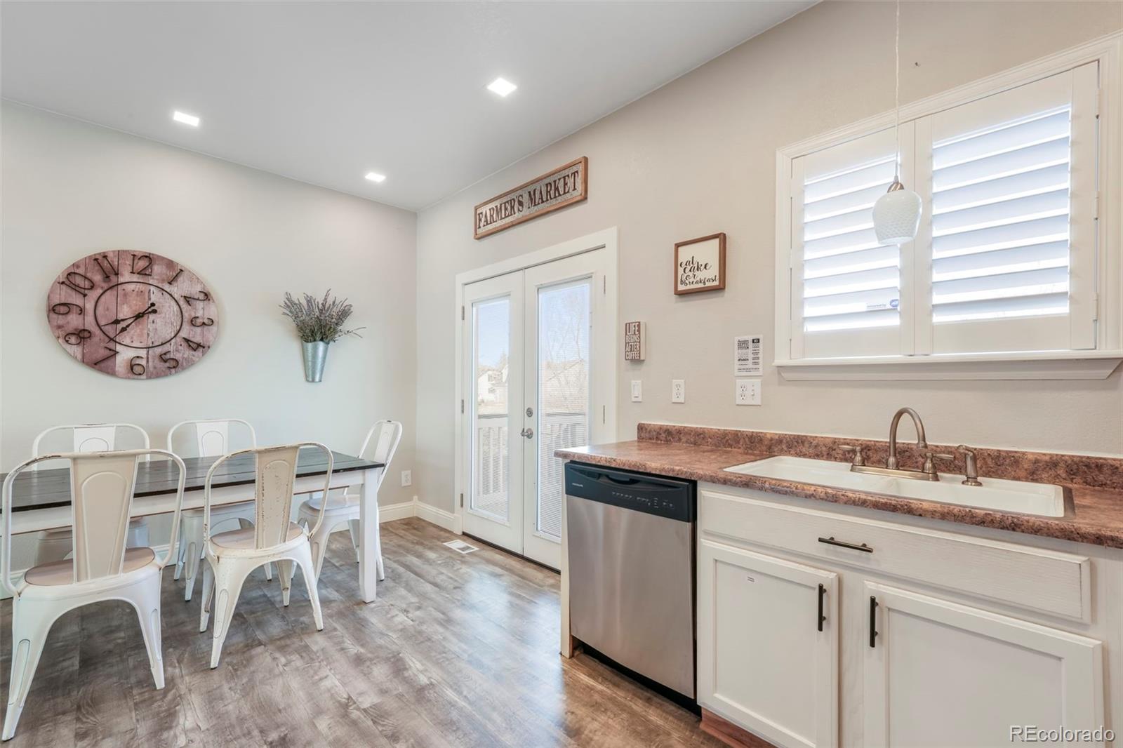 4635 Saddle Ridge Drive