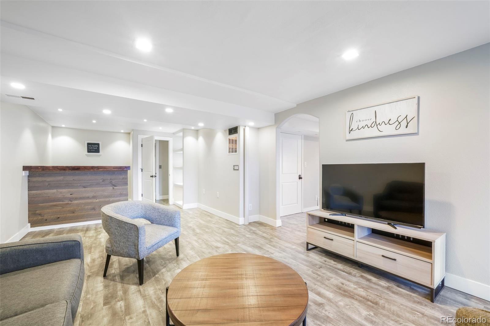 4635 Saddle Ridge Drive