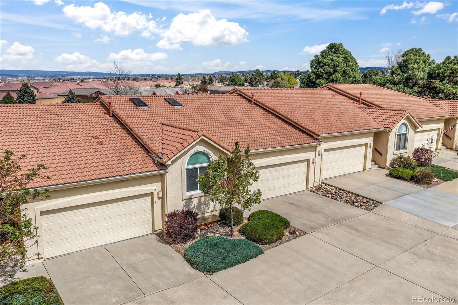270 Luxury Lane