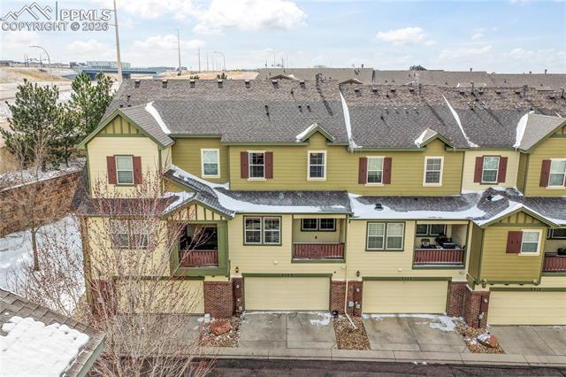 3329 Gladstone Creek Point