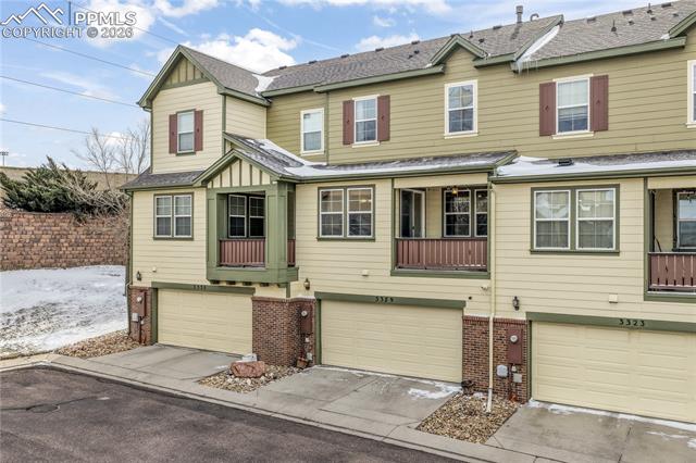 3329 Gladstone Creek Point