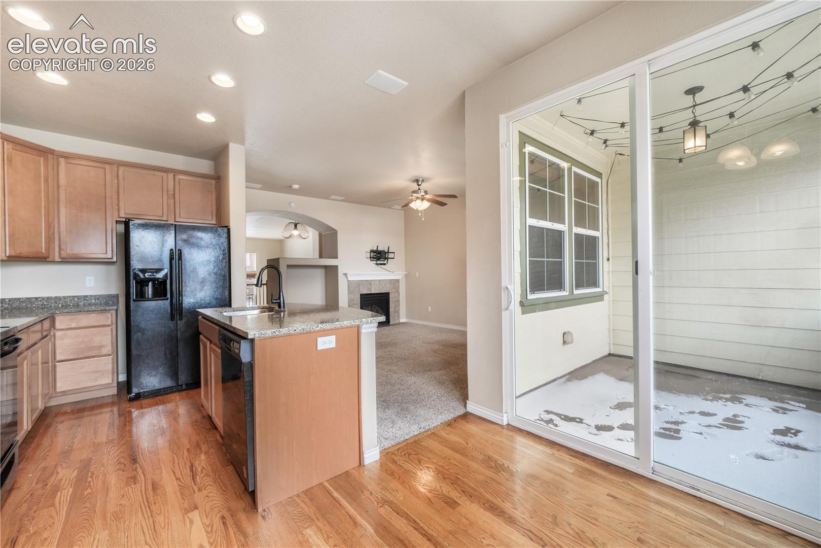 3329 Gladstone Creek Point