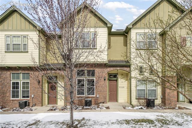 3329 Gladstone Creek Point