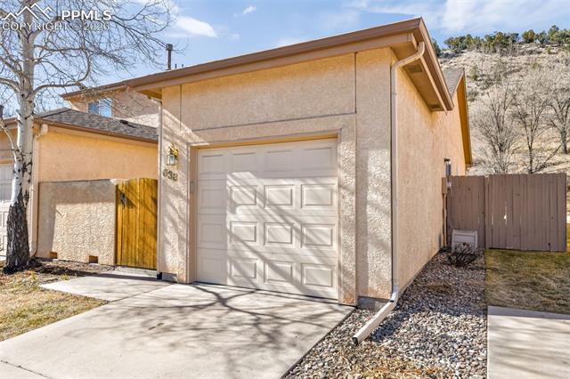 638 Echo Lane