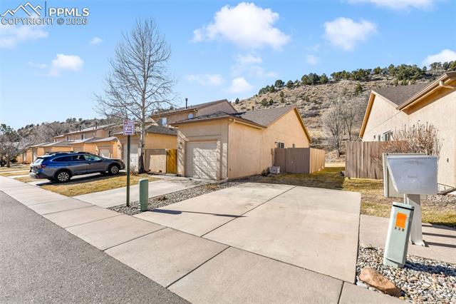 638 Echo Lane