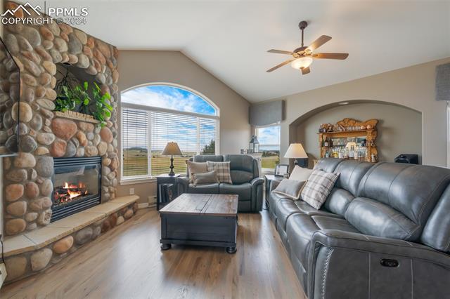 19723 Falcon Crest Court