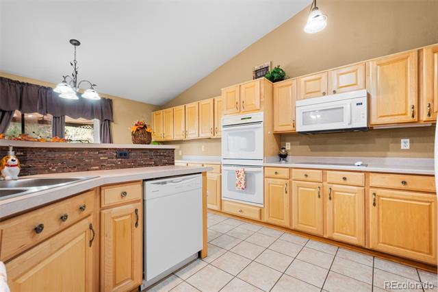 11313 OAKLAND Drive