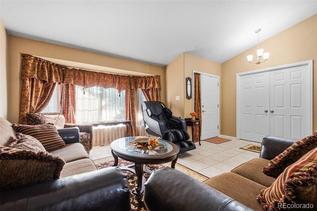 11313 OAKLAND Drive