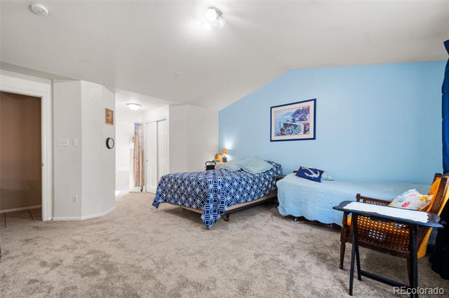 11313 OAKLAND Drive