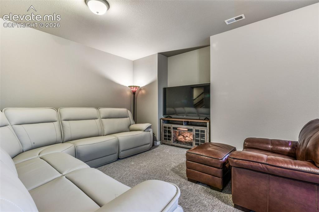 10458 Mt Emerald Drive