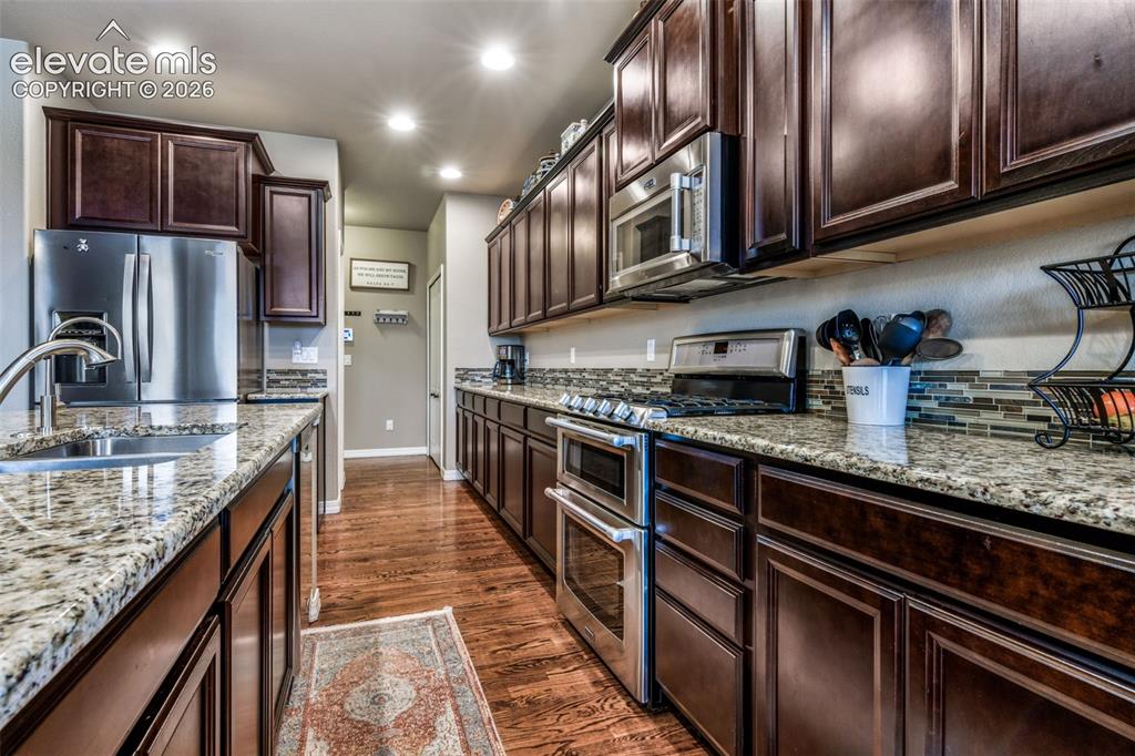 10458 Mt Emerald Drive