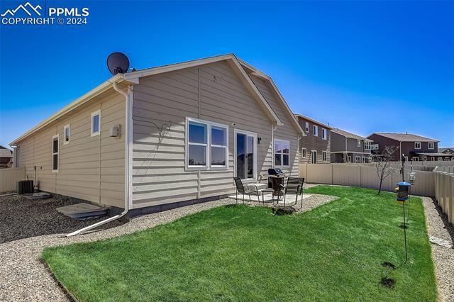 10898 Hidden Prairie Parkway