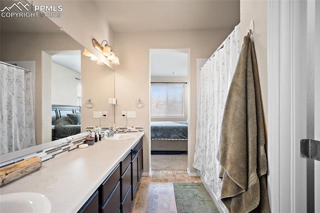 2404 Obsidian Forest View