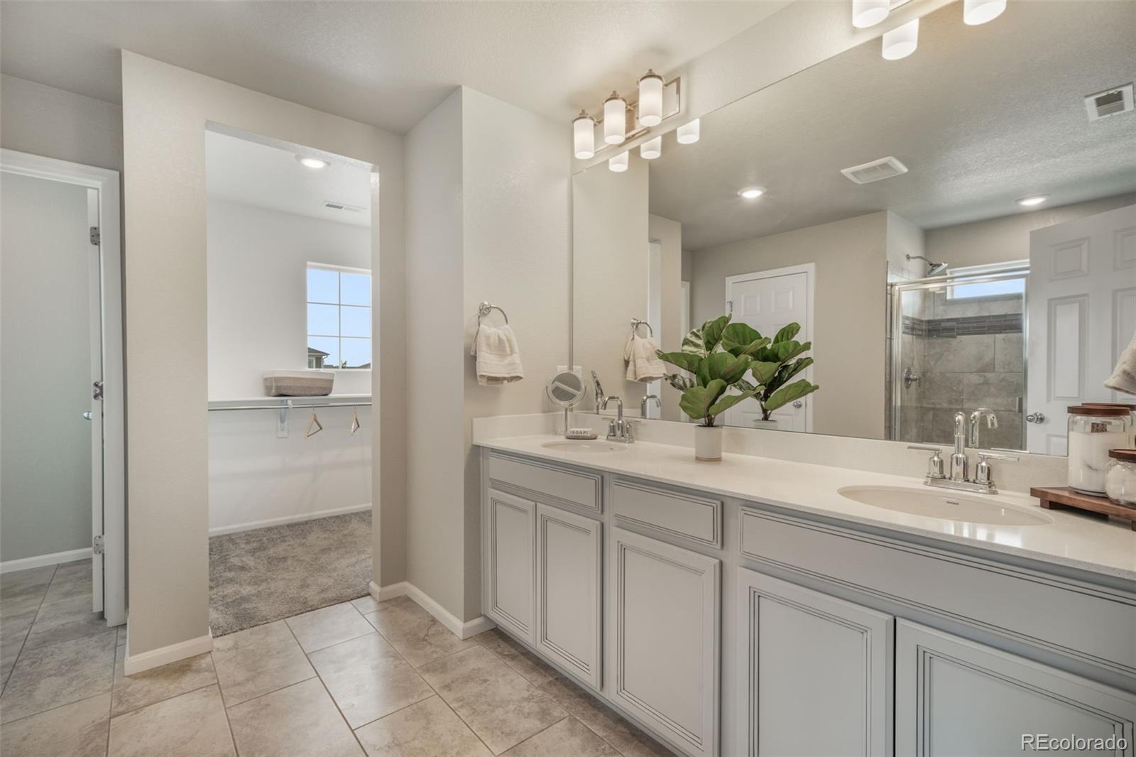 936 Lavender Place