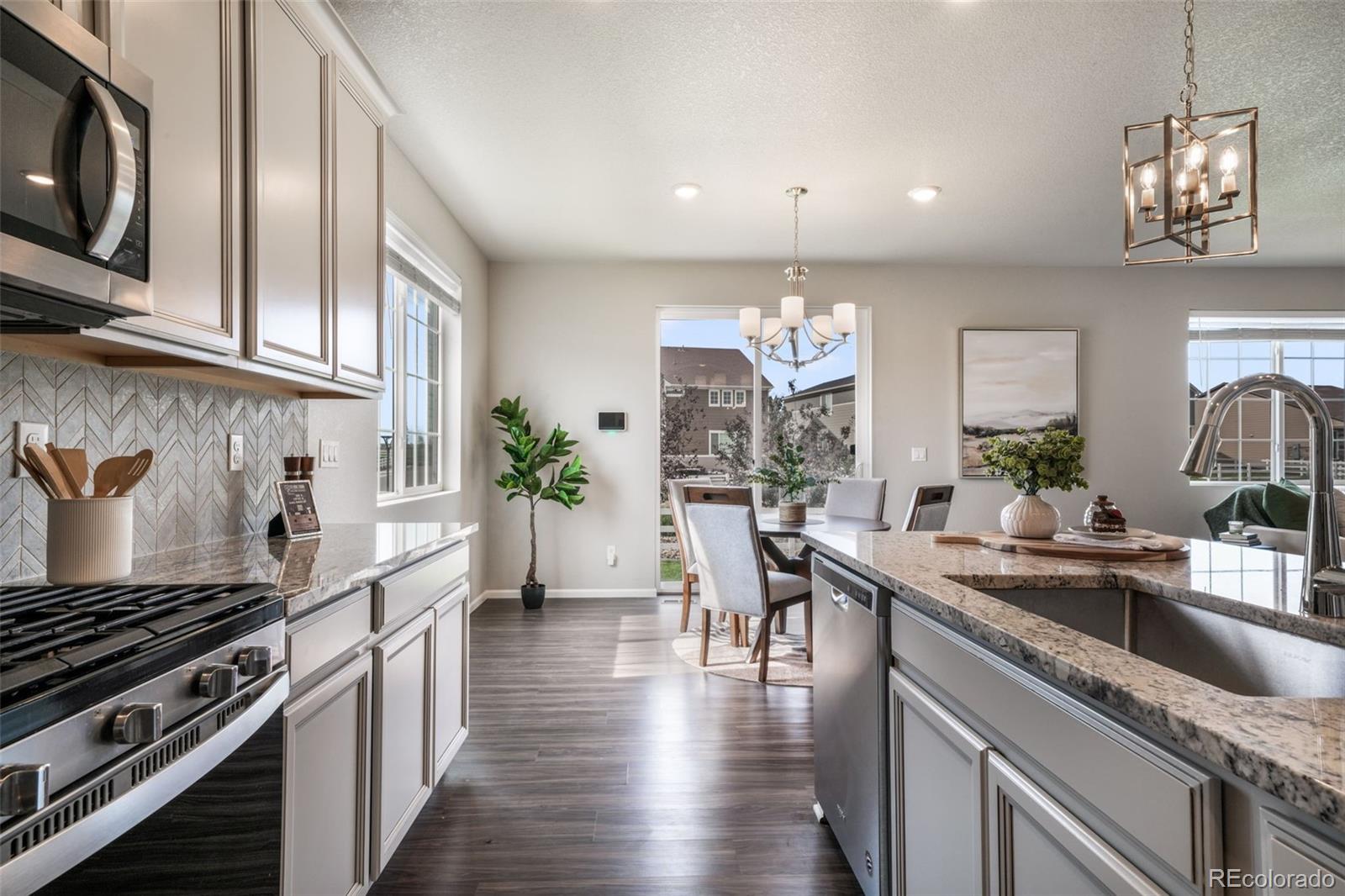 936 Lavender Place