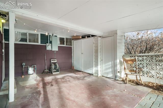 1915 E Jackson Street