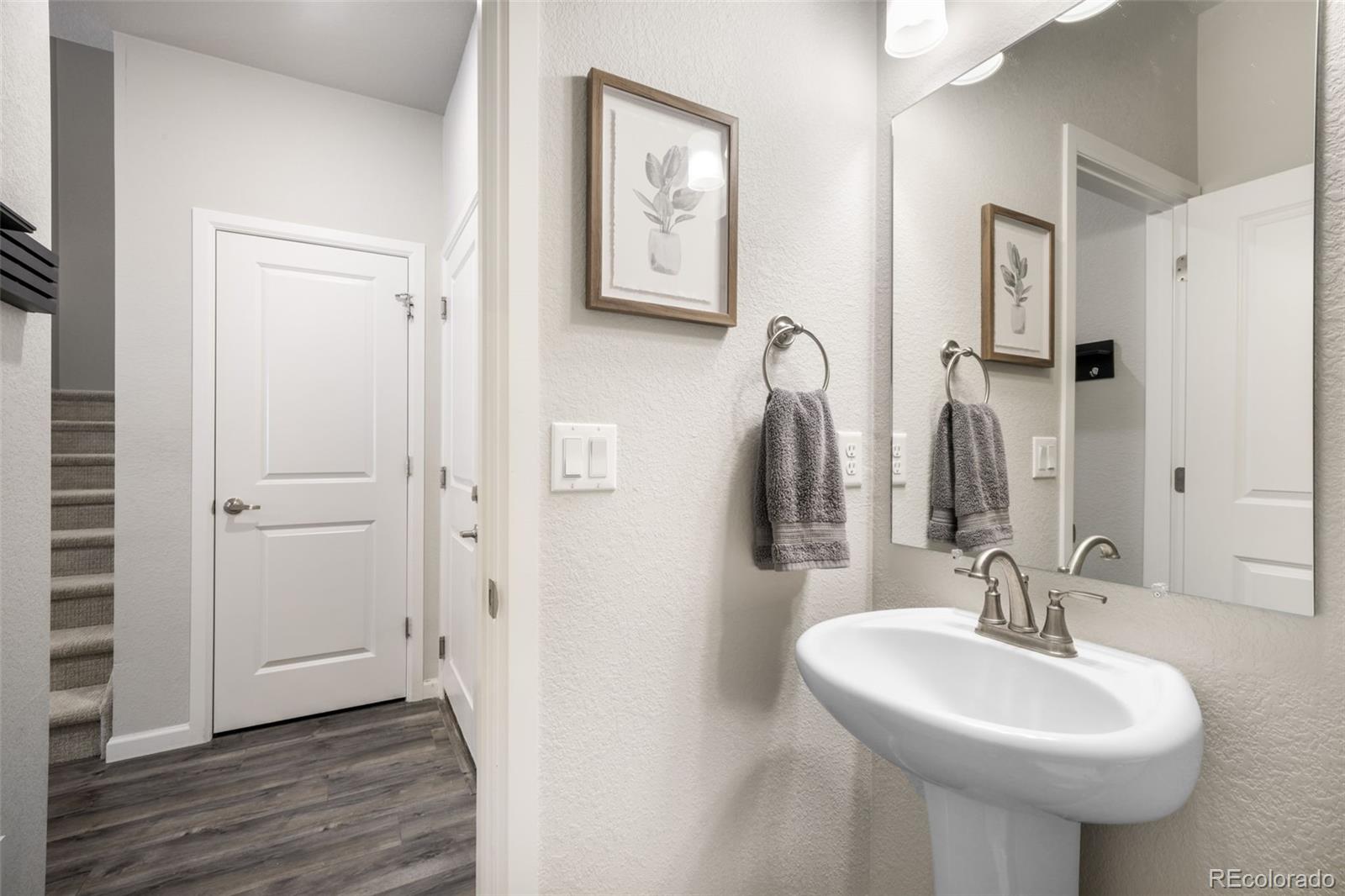 16361 Gaucho Gulch Grove