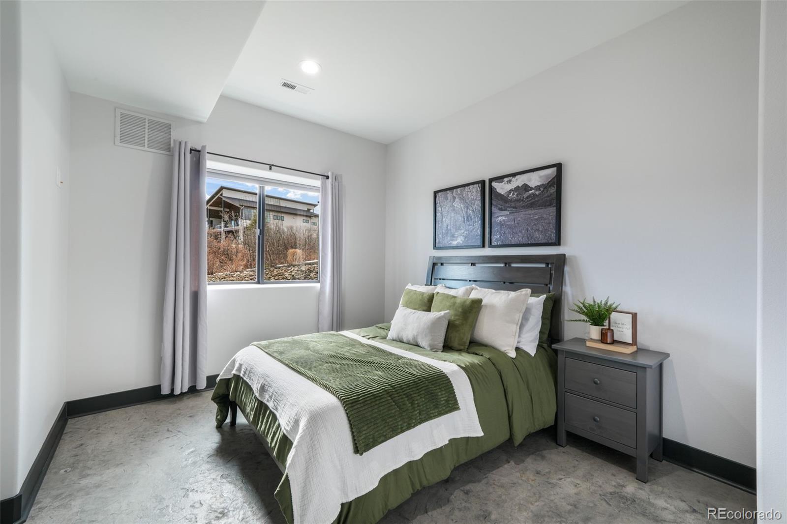 3655 Mesa Top Drive