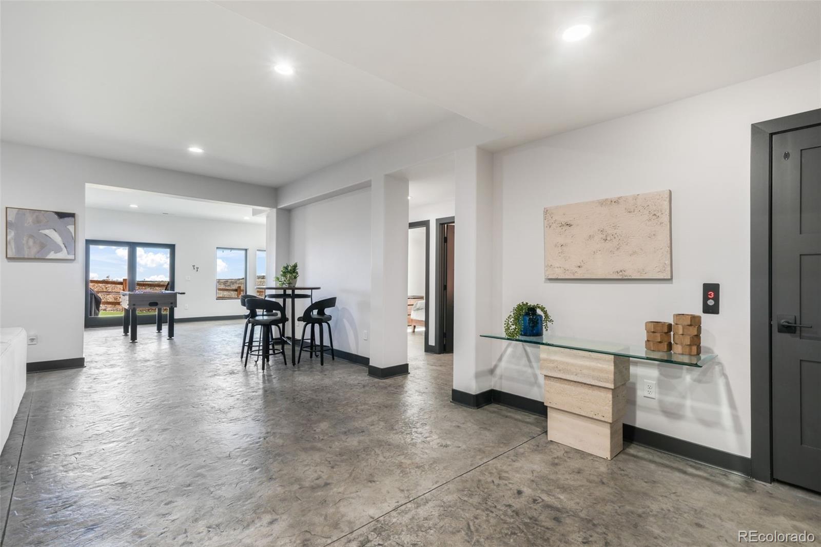 3655 Mesa Top Drive