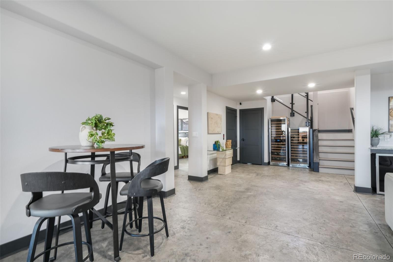 3655 Mesa Top Drive