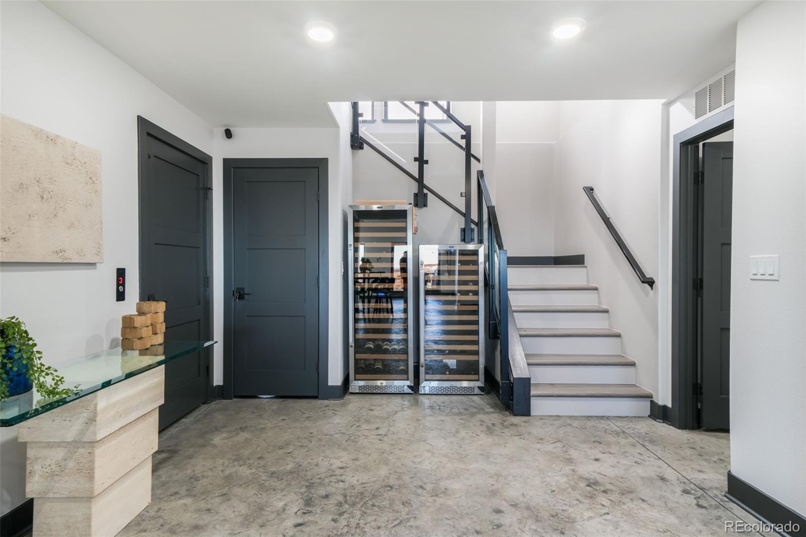 3655 Mesa Top Drive
