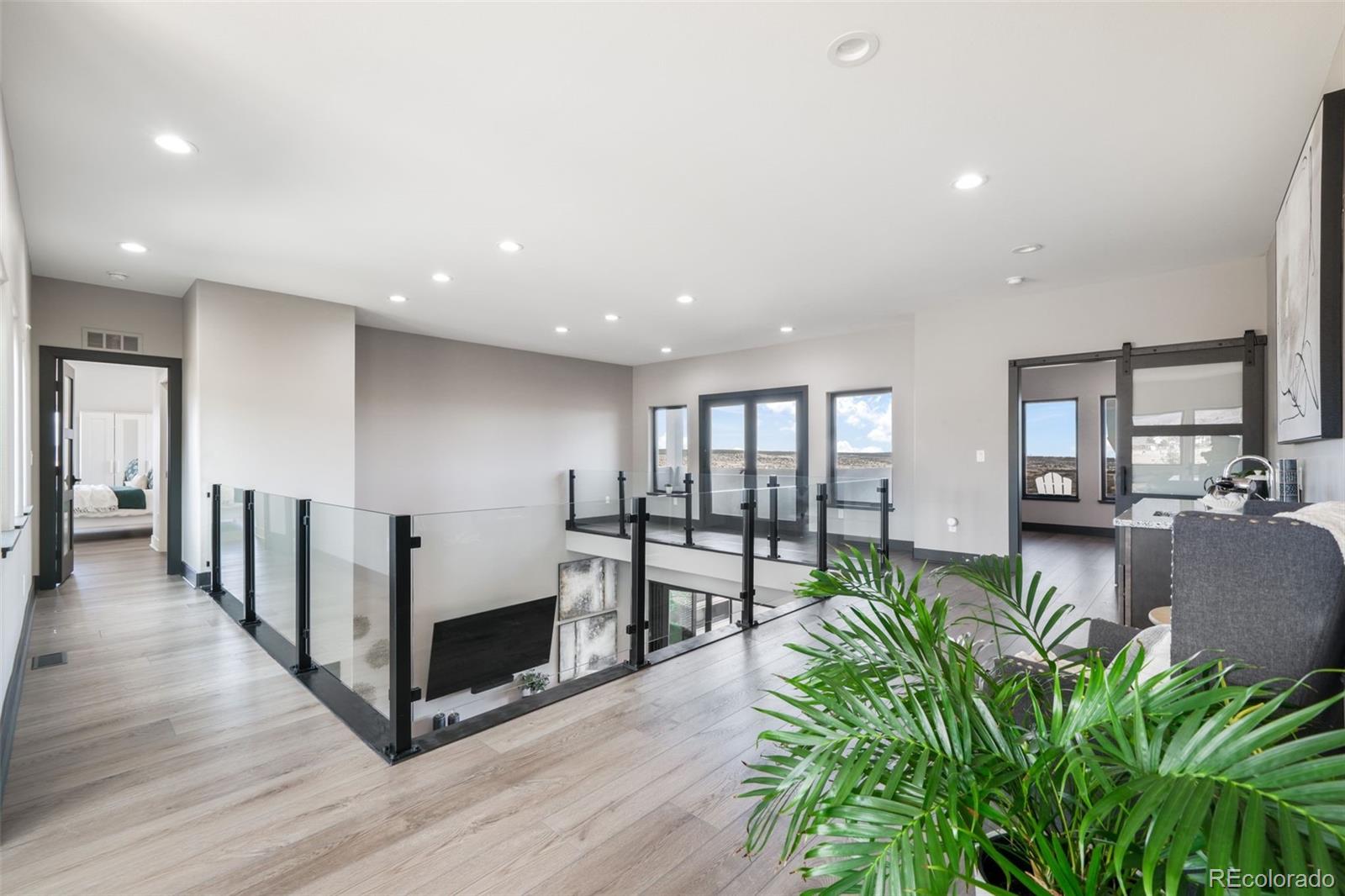 3655 Mesa Top Drive