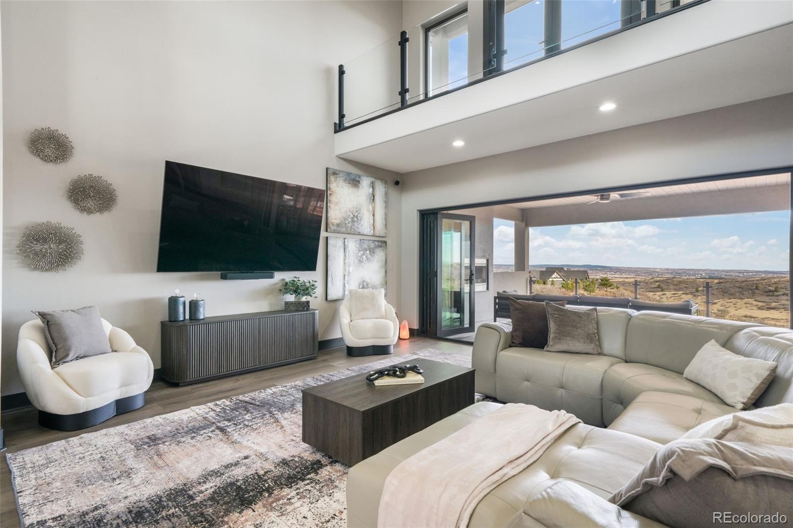 3655 Mesa Top Drive