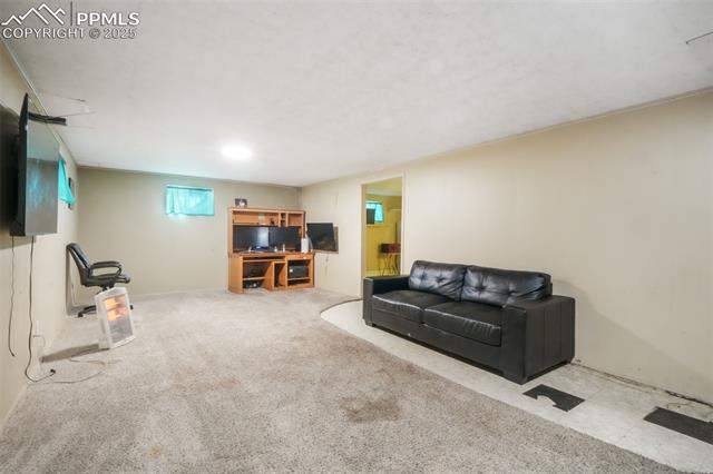 6802 Galley Road
