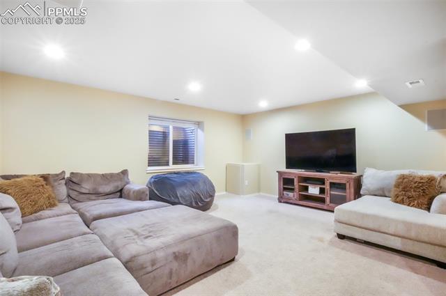 9979 Rose Leaf Court