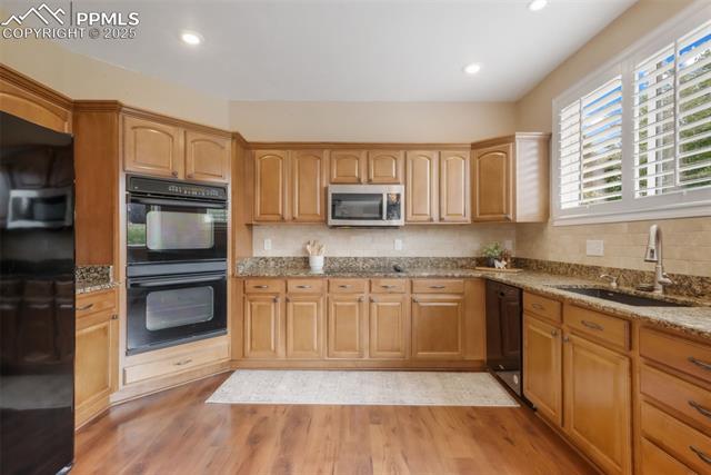 9979 Rose Leaf Court