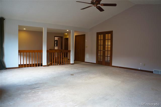6871 Oak Valley Drive