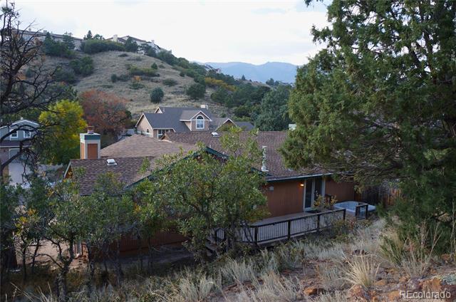 6871 Oak Valley Drive