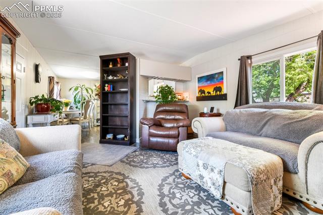 2595 Wooddale Road 21