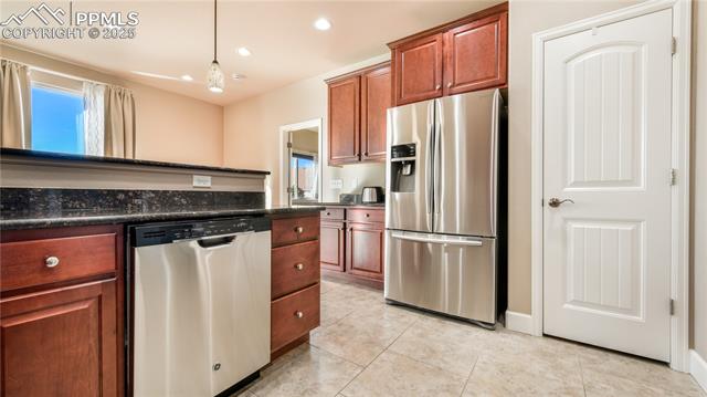 10484 Mile Post Loop