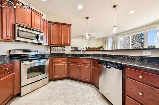 10484 Mile Post Loop