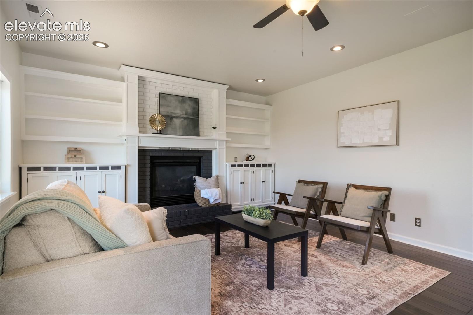 7106 Lone Eagle Lane
