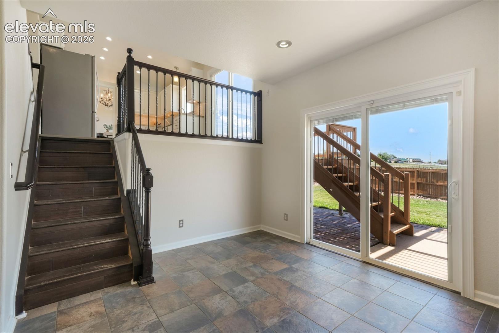 7106 Lone Eagle Lane