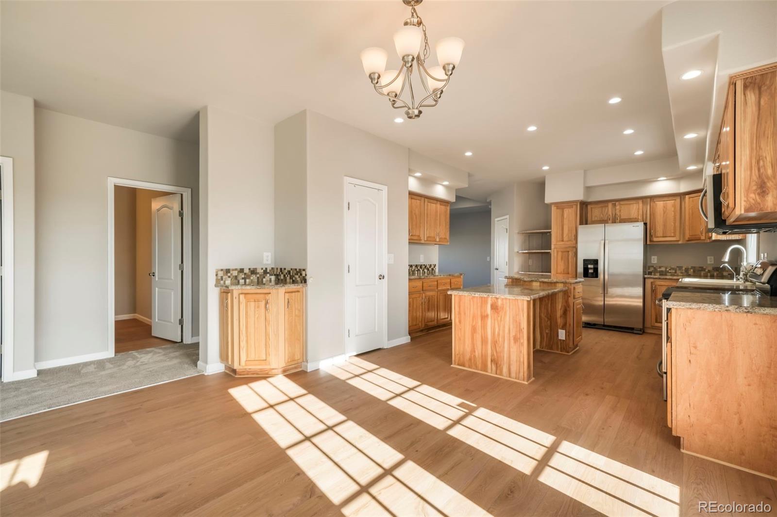 7343 Evening Moon Court