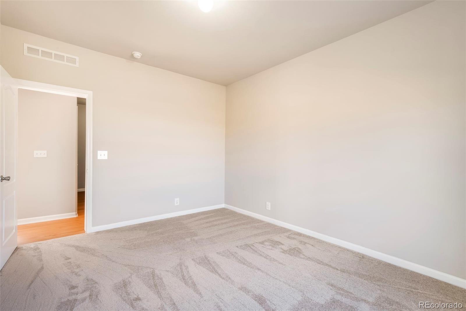 7343 Evening Moon Court