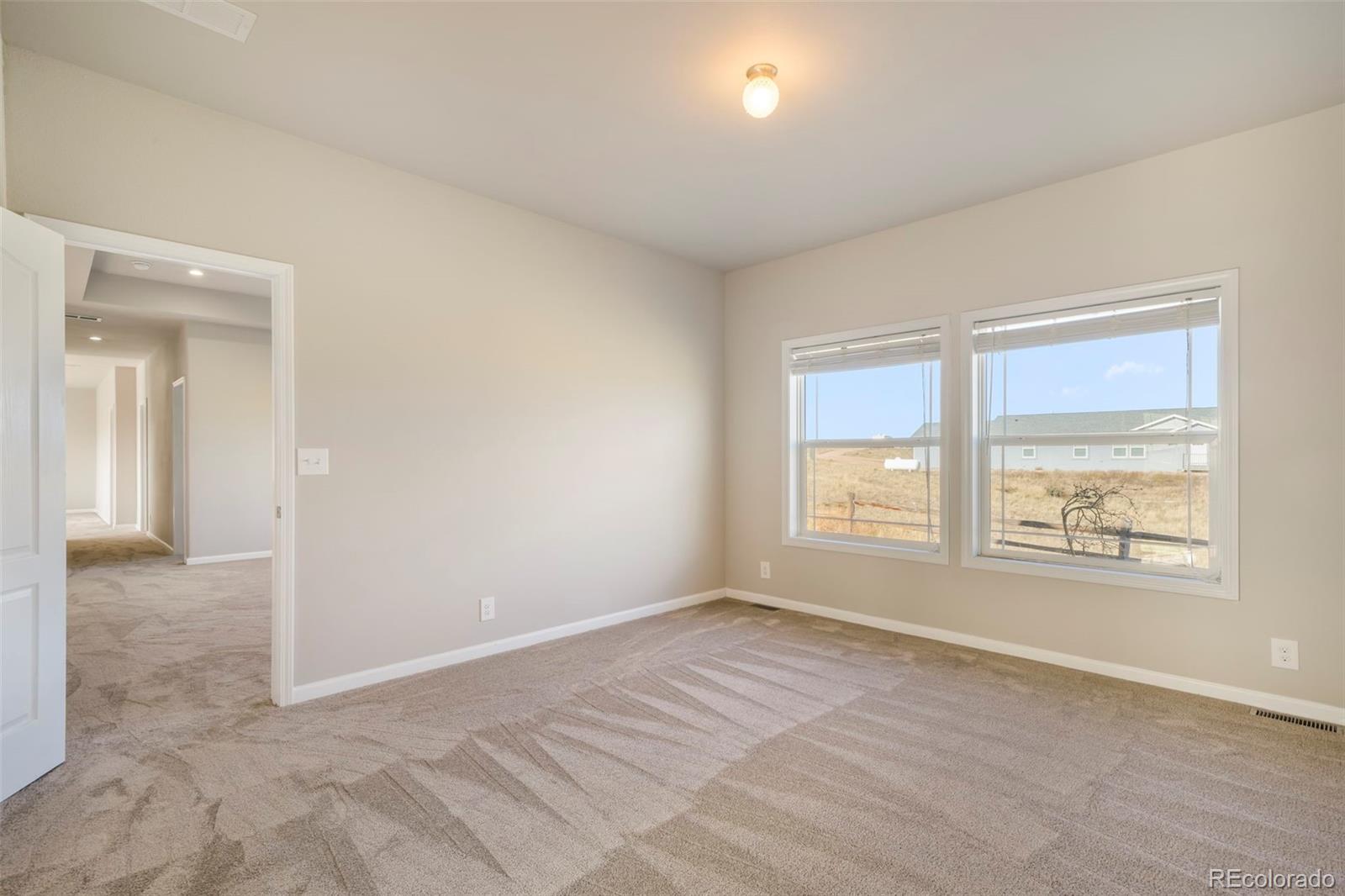 7343 Evening Moon Court