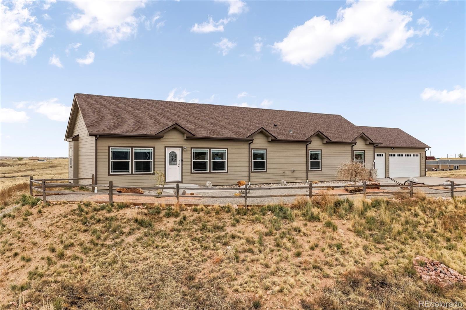 7343 Evening Moon Court