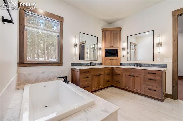 1510 Trumpeters Court