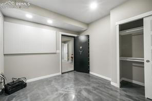 2573 Lakes Edge Drive