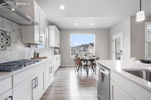 2573 Lakes Edge Drive