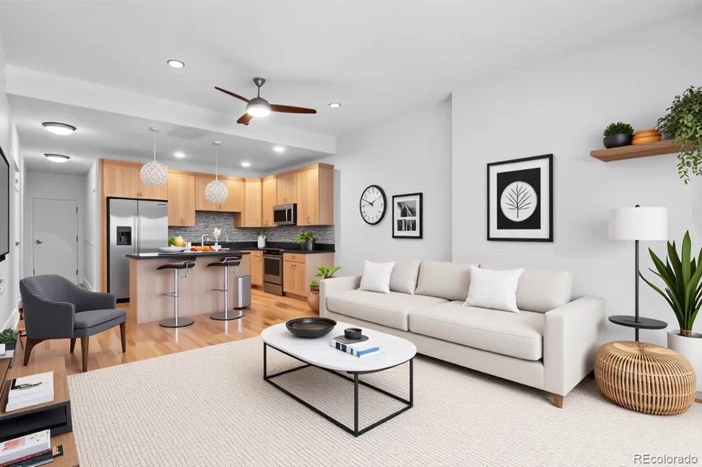 1950 N Logan Street Unit: 601
