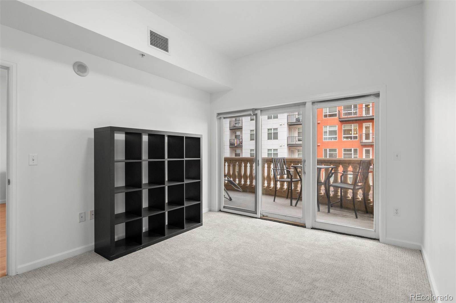 1950 N Logan Street Unit: 601