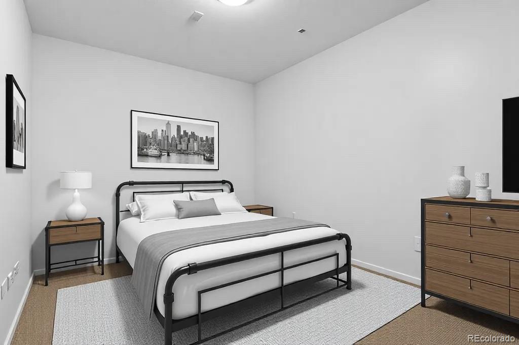 1950 N Logan Street Unit: 601